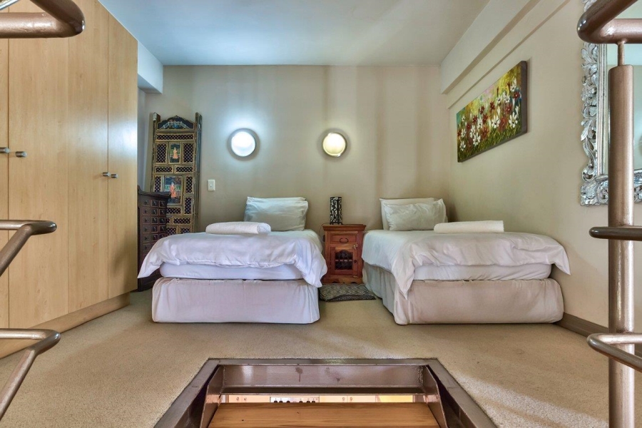 2 Bedroom Property for Sale in Cape Town City Centre Western Cape